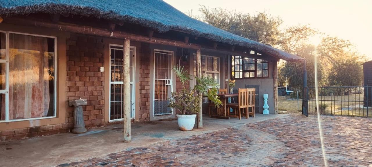 Thabazimbi Bushveld Self Catering Accommodation Екстер'єр фото